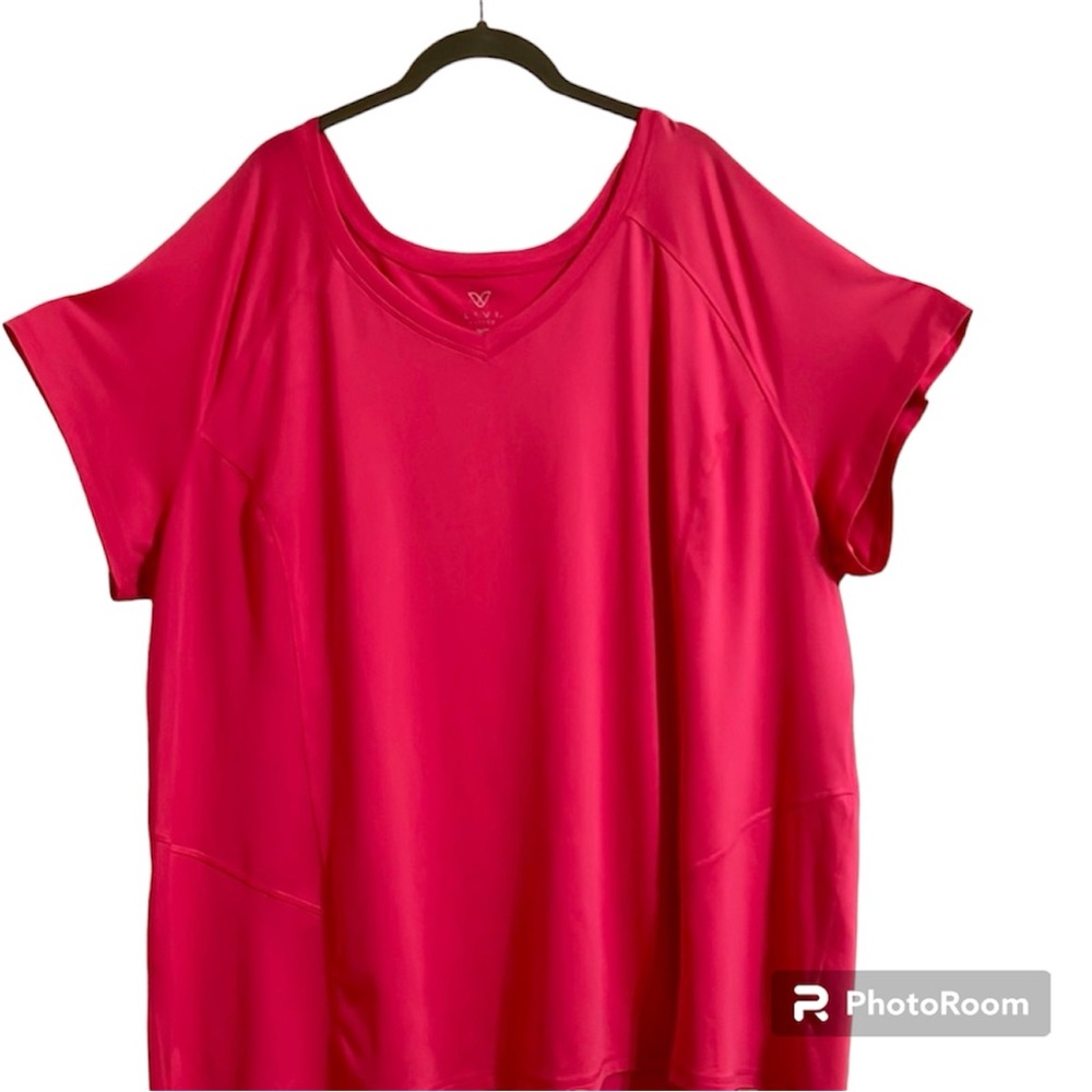 Livi Active by Lane Bryant active top 26/28W
